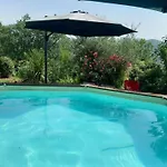 Lejlighed La Libellule, Piscine, Climatisation, Wifi, Vue ,jardin ,parking